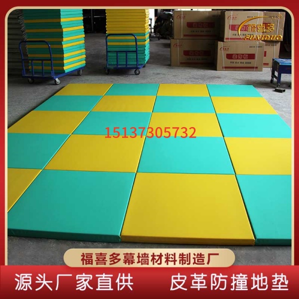 早教中心为什么要选择软包地垫？它和普通爬爬垫的区别：